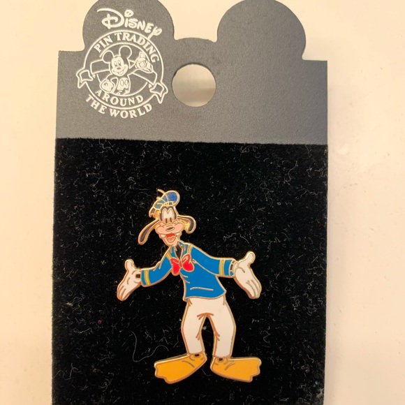 Disney Other - Disney Goofy Trading Pin.